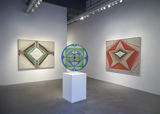 Berry Campbell Gallery