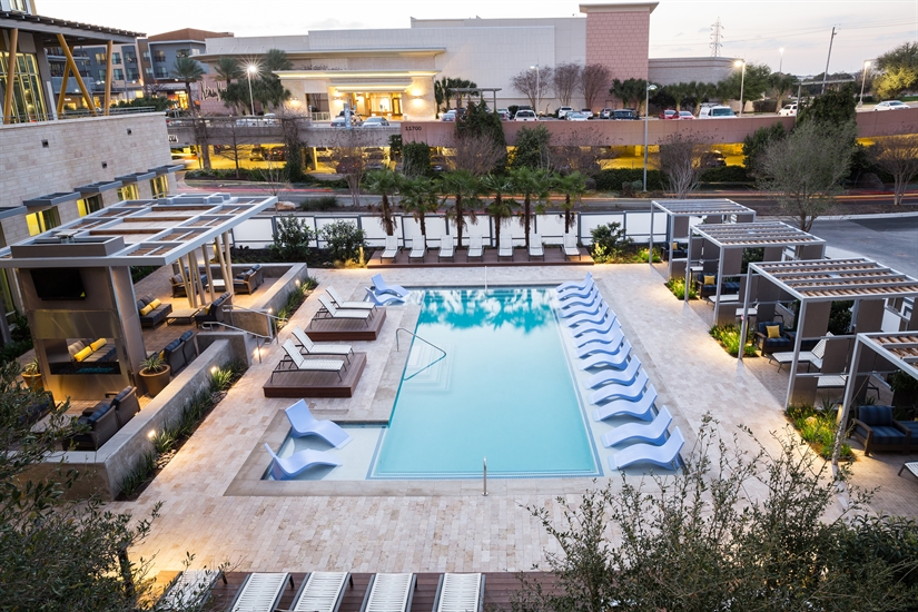 Residences at the Domain, Phase VII